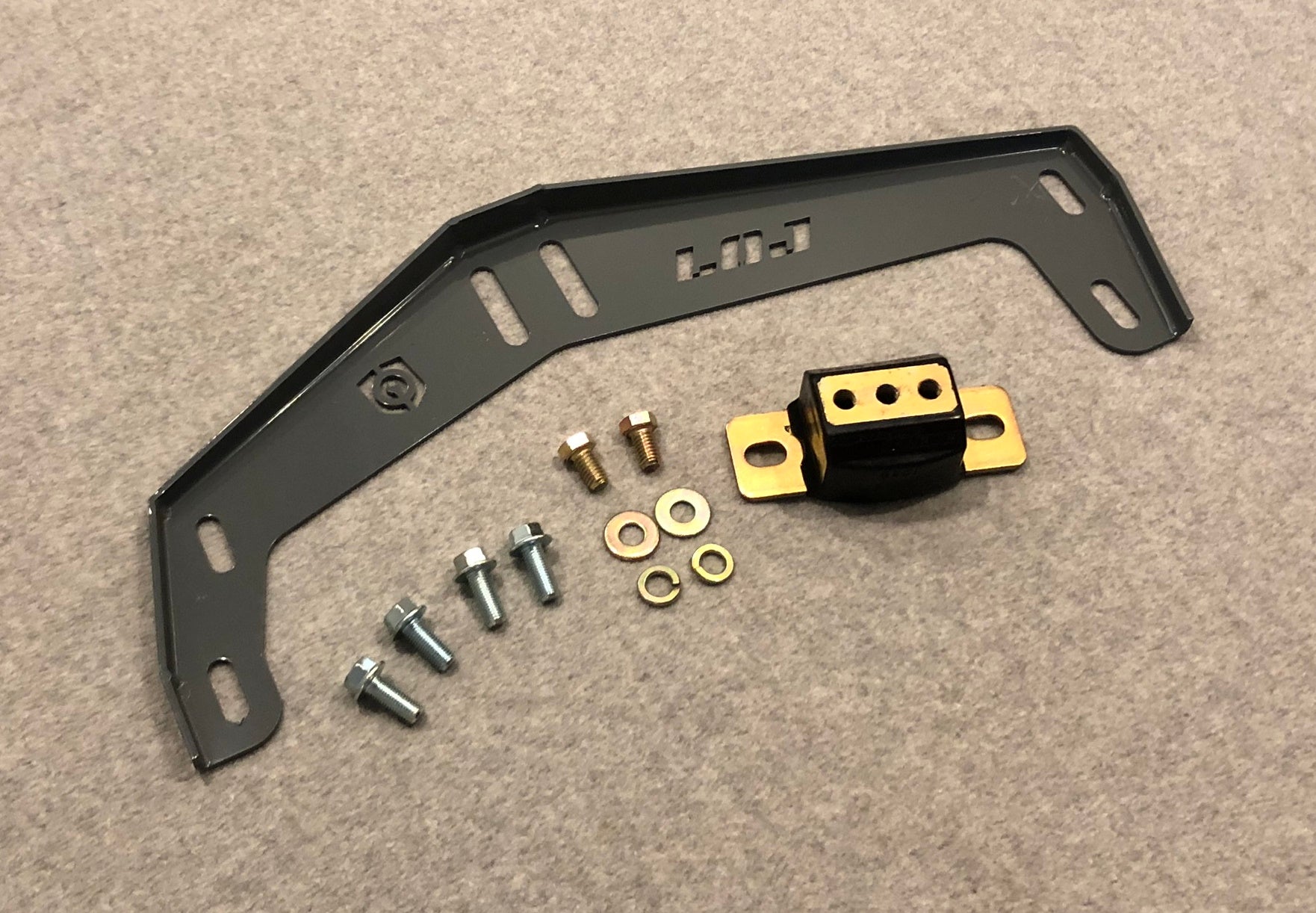 G37 Swap Transmission Mount for T56/T56 Magnum/Z34 Manual/6L80 & 6L90 ...